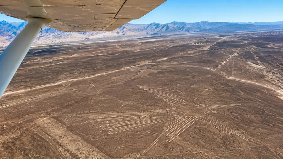 Nazca Lines Flight from Lima: Day Trips and Tour Guide